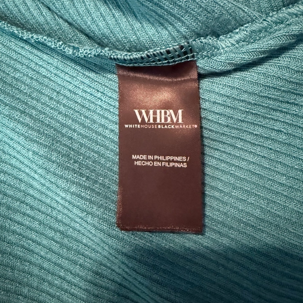 WHBM  V-Neck Banded Bottom Knit Sweater NWT - Picture 5 of 7